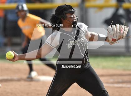 Thumbnail 1 in Canyon @ Foothill photogallery.