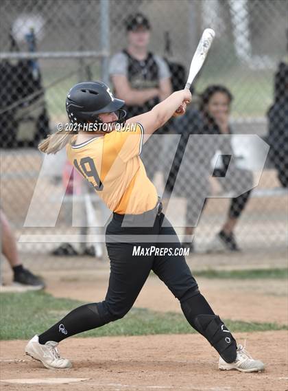 Thumbnail 3 in Canyon @ Foothill photogallery.