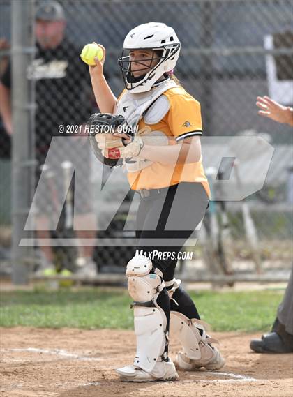Thumbnail 1 in Canyon @ Foothill photogallery.