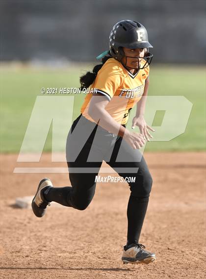 Thumbnail 3 in Canyon @ Foothill photogallery.