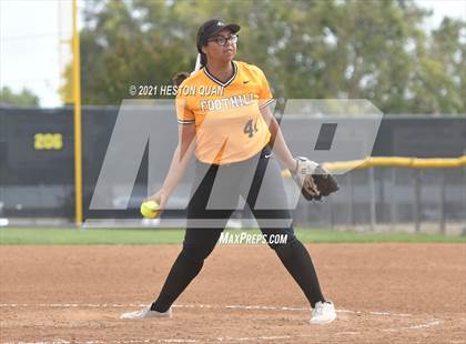 Thumbnail 3 in Canyon @ Foothill photogallery.