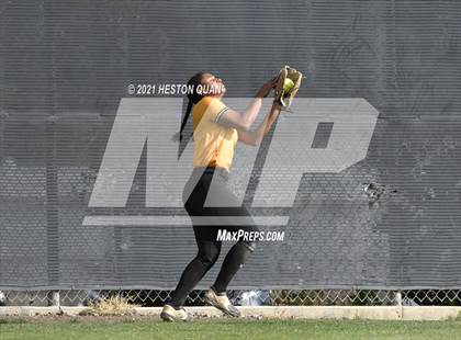Thumbnail 1 in Canyon @ Foothill photogallery.