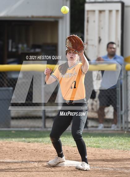 Thumbnail 2 in Canyon @ Foothill photogallery.