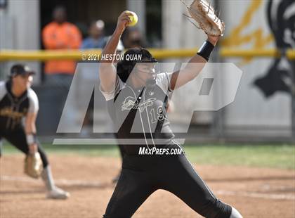 Thumbnail 3 in Canyon @ Foothill photogallery.