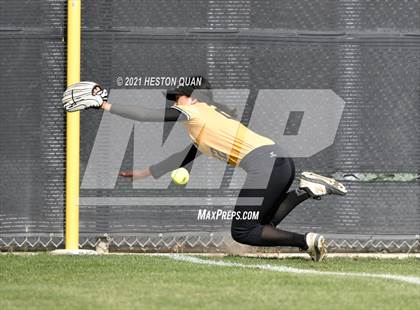 Thumbnail 2 in Canyon @ Foothill photogallery.