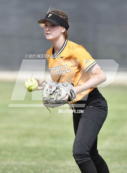 Thumbnail 2 in Canyon @ Foothill photogallery.