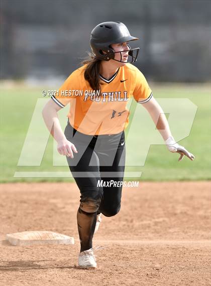Thumbnail 1 in Canyon @ Foothill photogallery.