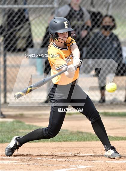Thumbnail 1 in Canyon @ Foothill photogallery.