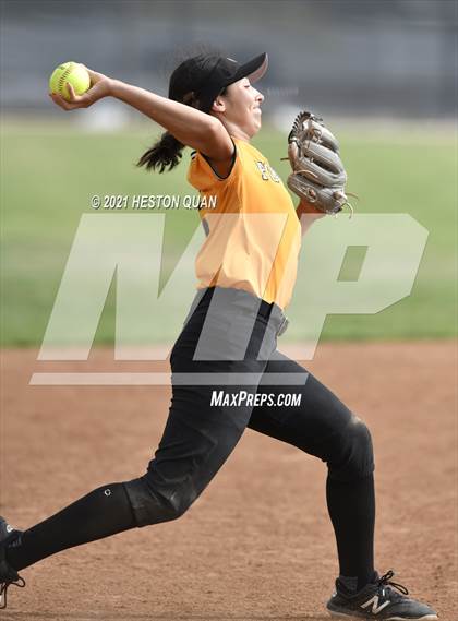 Thumbnail 1 in Canyon @ Foothill photogallery.