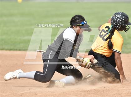 Thumbnail 3 in Canyon @ Foothill photogallery.