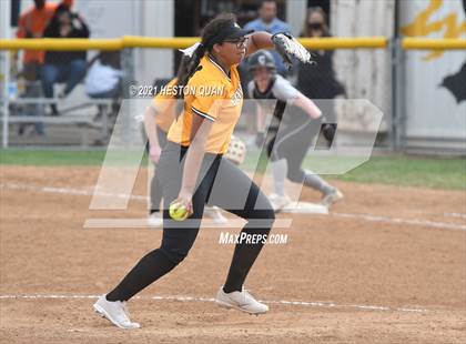 Thumbnail 1 in Canyon @ Foothill photogallery.