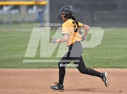 Thumbnail 1 in Canyon @ Foothill photogallery.