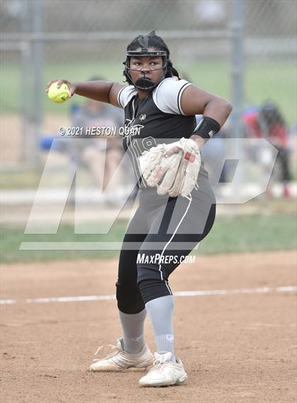 Thumbnail 2 in Canyon @ Foothill photogallery.