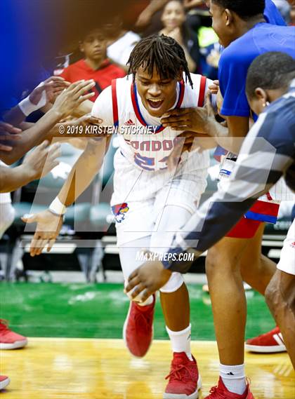 Thumbnail 3 in Morgan Park vs. Curie (CPS Championship) photogallery.