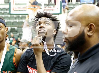 Thumbnail 3 in Morgan Park vs. Curie (CPS Championship) photogallery.