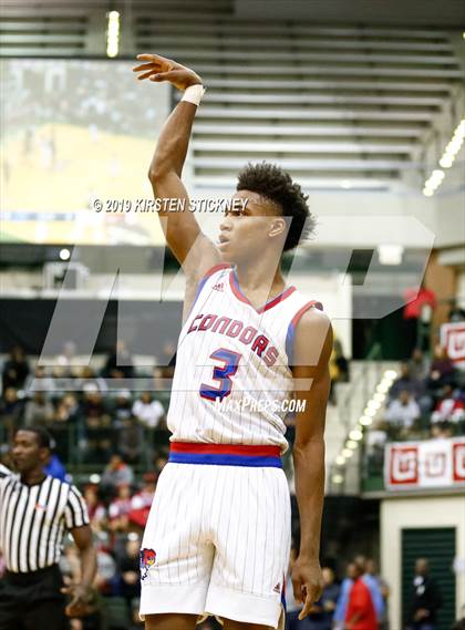Thumbnail 3 in Morgan Park vs. Curie (CPS Championship) photogallery.