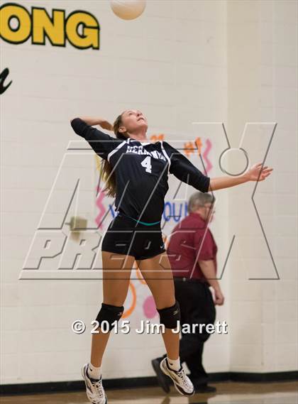 Thumbnail 2 in Starkville @ Hernando photogallery.