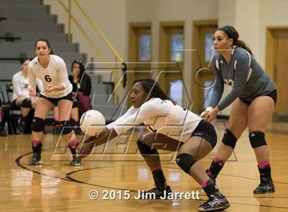 Thumbnail 2 in Starkville @ Hernando photogallery.