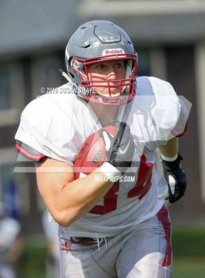 Thumbnail 1 in Phillips Exeter Academy @ St. Mark's (Scrimmage) photogallery.