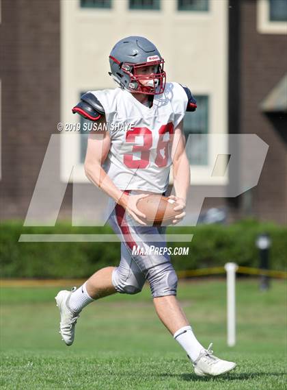 Thumbnail 3 in Phillips Exeter Academy @ St. Mark's (Scrimmage) photogallery.