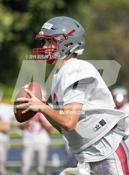 Thumbnail 3 in Phillips Exeter Academy @ St. Mark's (Scrimmage) photogallery.