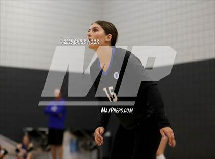 Thumbnail 3 in Catalina Foothills vs. Sahuaro (Salpointe Invitational) photogallery.