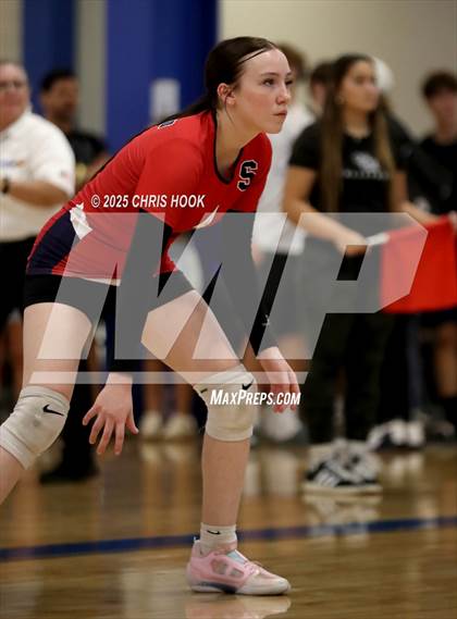 Thumbnail 2 in Catalina Foothills vs. Sahuaro (Salpointe Invitational) photogallery.