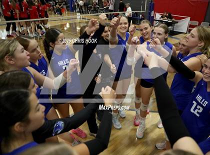 Thumbnail 3 in Catalina Foothills vs. Sahuaro (Salpointe Invitational) photogallery.
