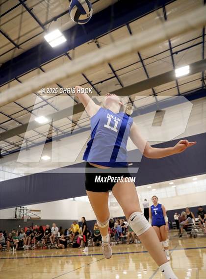Thumbnail 1 in Catalina Foothills vs. Sahuaro (Salpointe Invitational) photogallery.