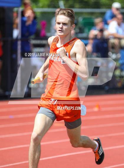 Thumbnail 3 in SCHSL AAAAA State Qualifier (Boys Running Events) photogallery.