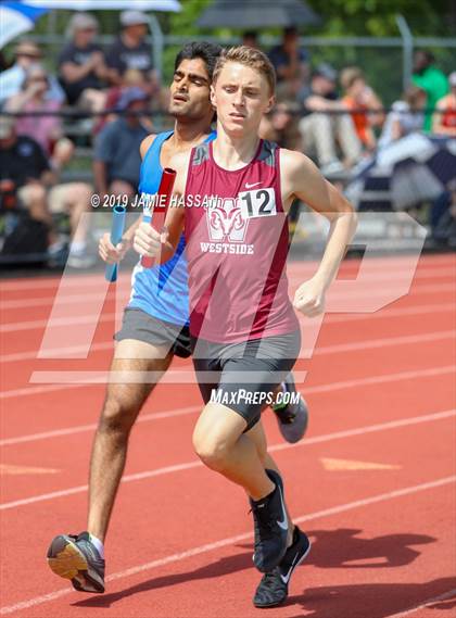 Thumbnail 3 in SCHSL AAAAA State Qualifier (Boys Running Events) photogallery.