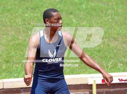 Thumbnail 2 in SCHSL AAAAA State Qualifier (Boys Running Events) photogallery.