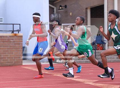 Thumbnail 3 in SCHSL AAAAA State Qualifier (Boys Running Events) photogallery.