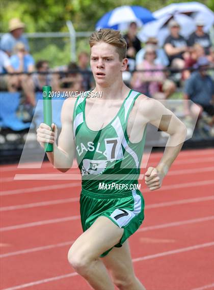Thumbnail 3 in SCHSL AAAAA State Qualifier (Boys Running Events) photogallery.