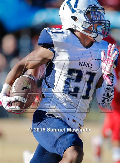 Thumbnail 3 in Venice @ Arleta (CIF LACS Playoff) photogallery.