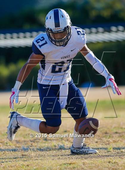 Thumbnail 3 in Venice @ Arleta (CIF LACS Playoff) photogallery.