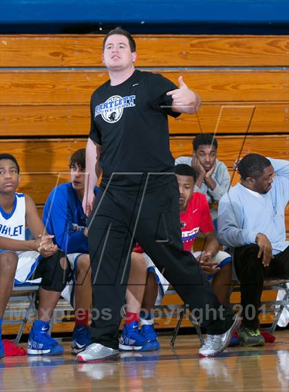 Thumbnail 2 in Houston vs Bartlett photogallery.