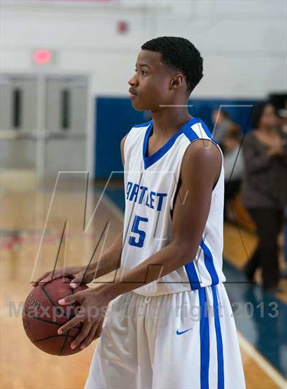 Thumbnail 3 in Houston vs Bartlett photogallery.