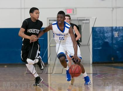 Thumbnail 3 in Houston vs Bartlett photogallery.