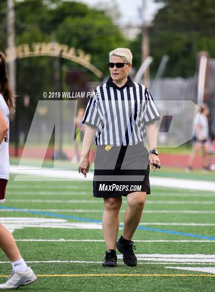 Thumbnail 2 in Monroe-Woodbury vs Kingston (Section 9 Class A Championship) photogallery.
