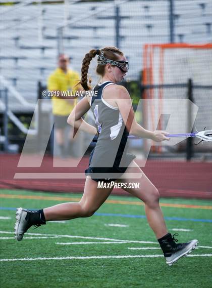 Thumbnail 1 in Monroe-Woodbury vs Kingston (Section 9 Class A Championship) photogallery.