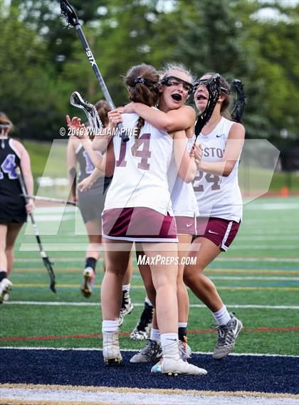 Thumbnail 1 in Monroe-Woodbury vs Kingston (Section 9 Class A Championship) photogallery.