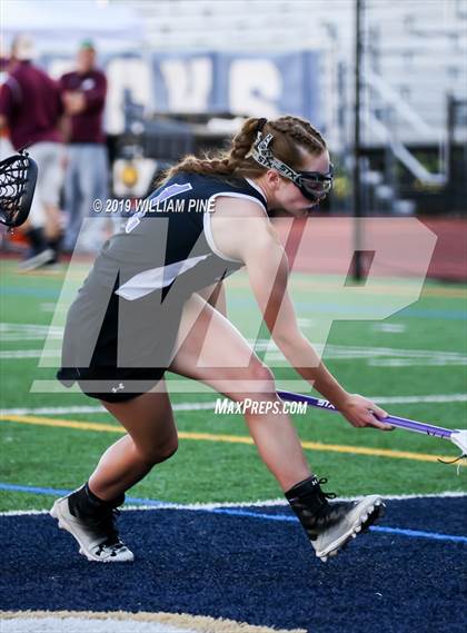 Thumbnail 2 in Monroe-Woodbury vs Kingston (Section 9 Class A Championship) photogallery.