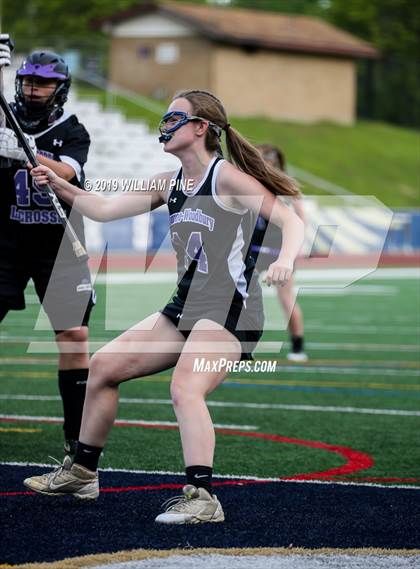Thumbnail 3 in Monroe-Woodbury vs Kingston (Section 9 Class A Championship) photogallery.