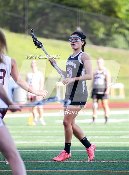 Thumbnail 3 in Monroe-Woodbury vs Kingston (Section 9 Class A Championship) photogallery.