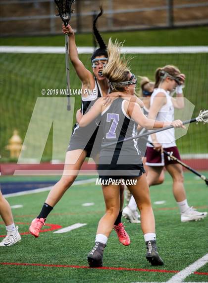 Thumbnail 3 in Monroe-Woodbury vs Kingston (Section 9 Class A Championship) photogallery.
