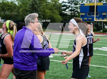 Thumbnail 2 in Monroe-Woodbury vs Kingston (Section 9 Class A Championship) photogallery.