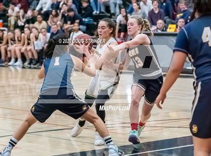 Thumbnail 1 in Pinewood vs. Menlo School (CCS-CIF Playoffs) photogallery.