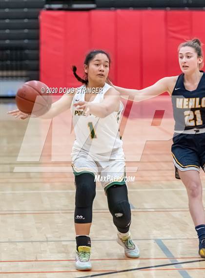 Thumbnail 1 in Pinewood vs. Menlo School (CCS-CIF Playoffs) photogallery.