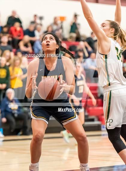 Thumbnail 2 in Pinewood vs. Menlo School (CCS-CIF Playoffs) photogallery.